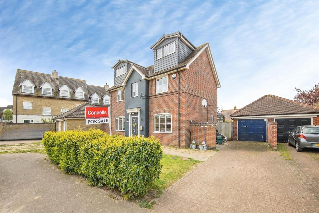 Property photo 1 of 17