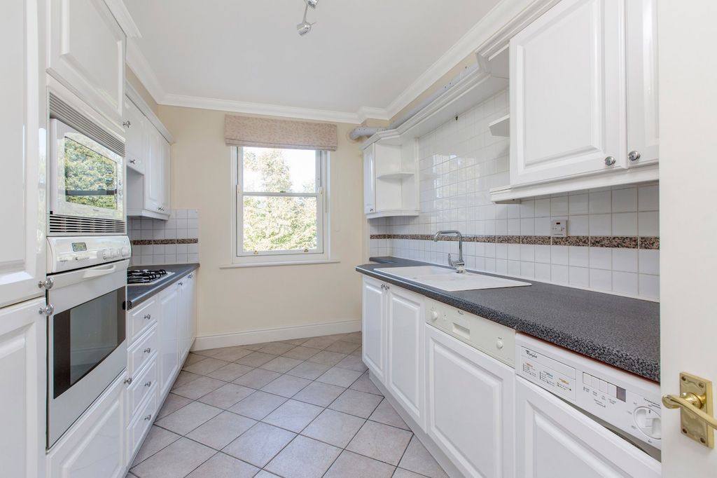 Property photo 2 of 10 Picture No. 03