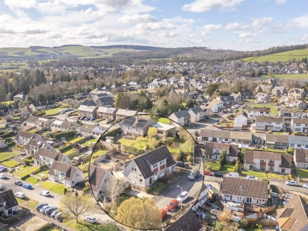 Property photo 3 of 26