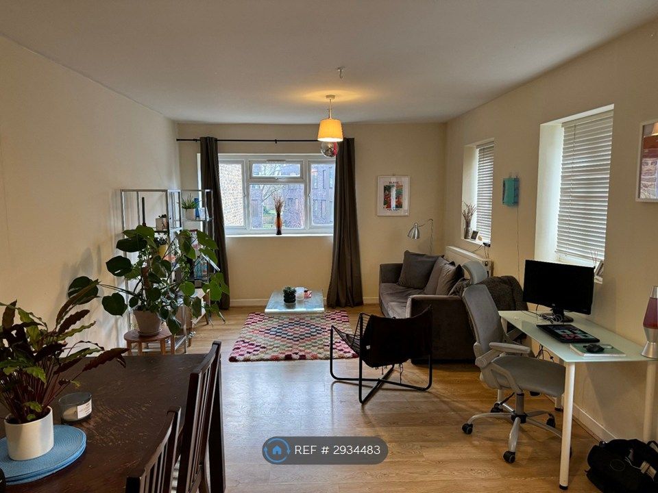 Property photo 3 of 10 Open Plan Living Room And Kitchen
