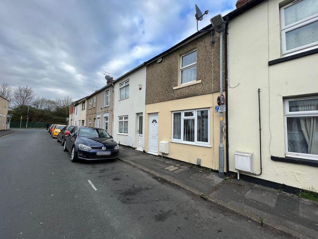 Property photo 3 of 5