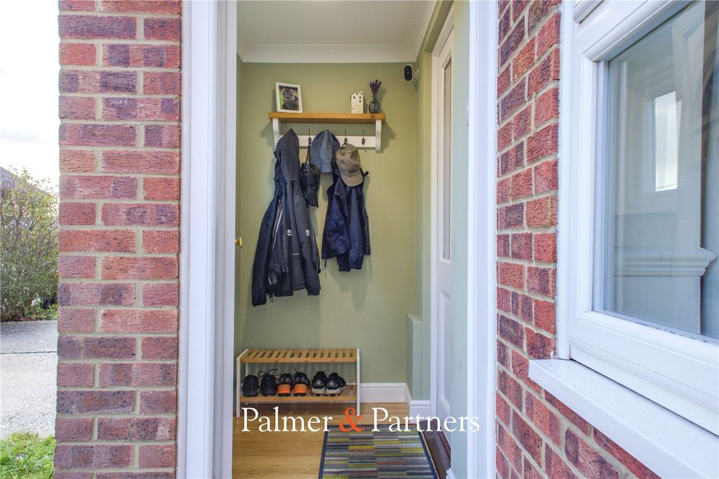 Property photo 3 of 20 Picture No. 24