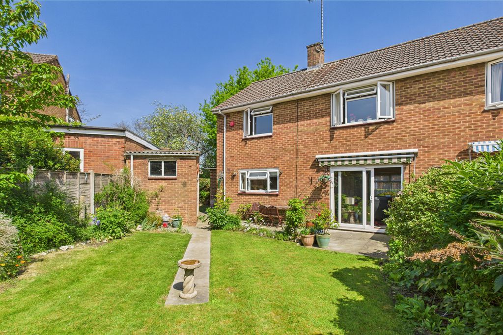 Property photo 2 of 19