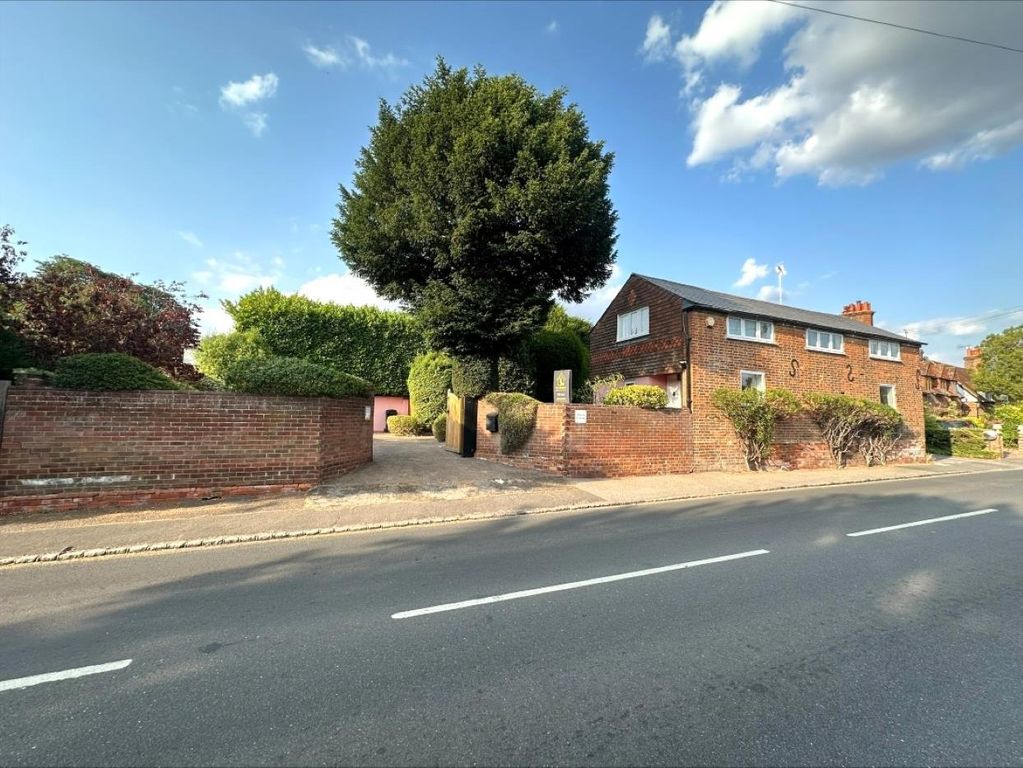 Property photo 1 of 23