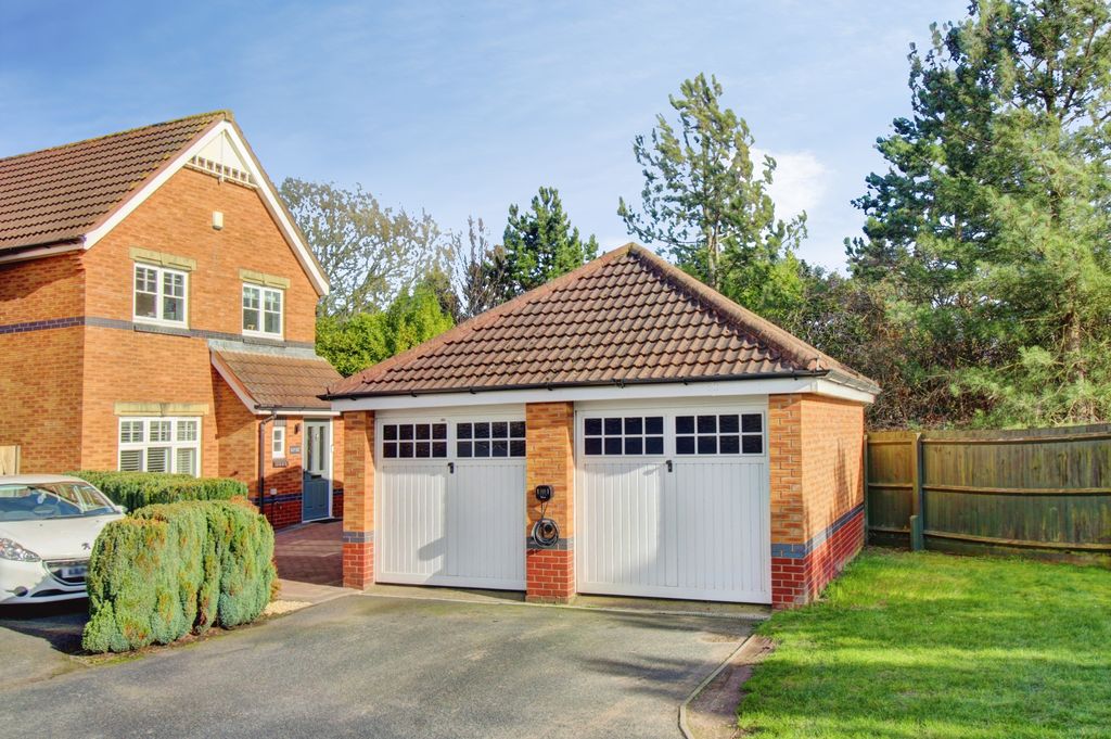 Property photo 1 of 24 Front View