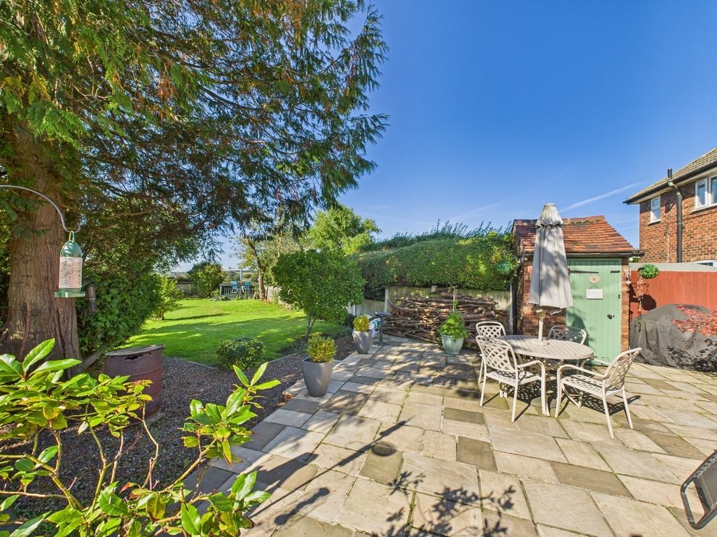 Property photo 2 of 24 Garden