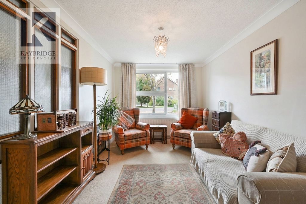 Property photo 2 of 13