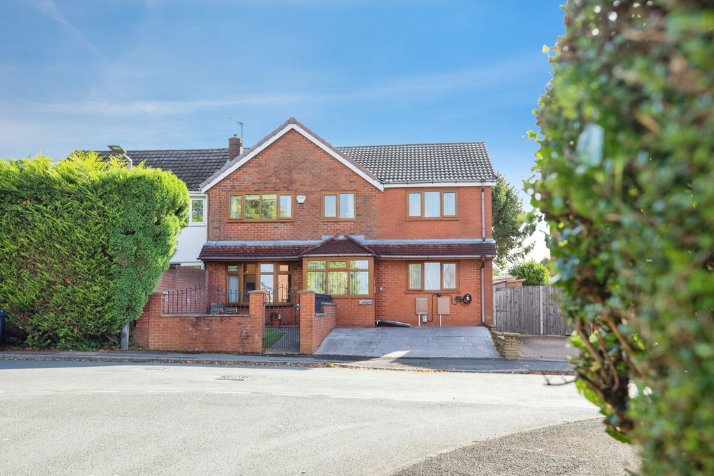 Property photo 1 of 25 Pbox-Img.Jpg