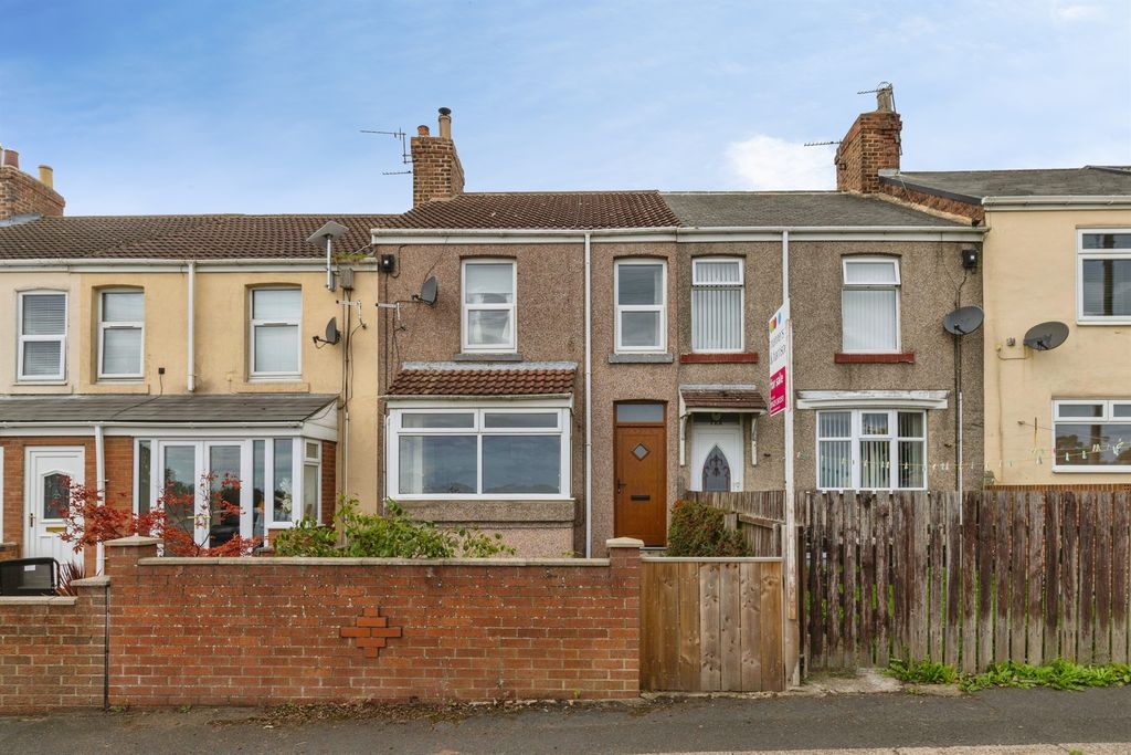 Property photo 1 of 18