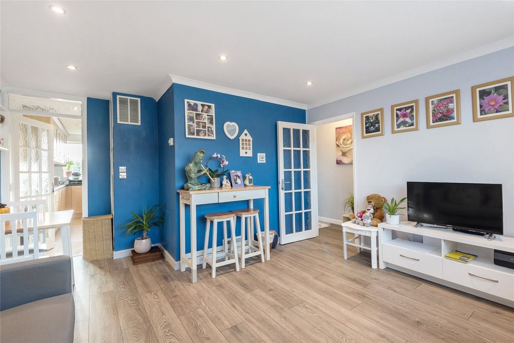 Property photo 1 of 8 Picture No. 08