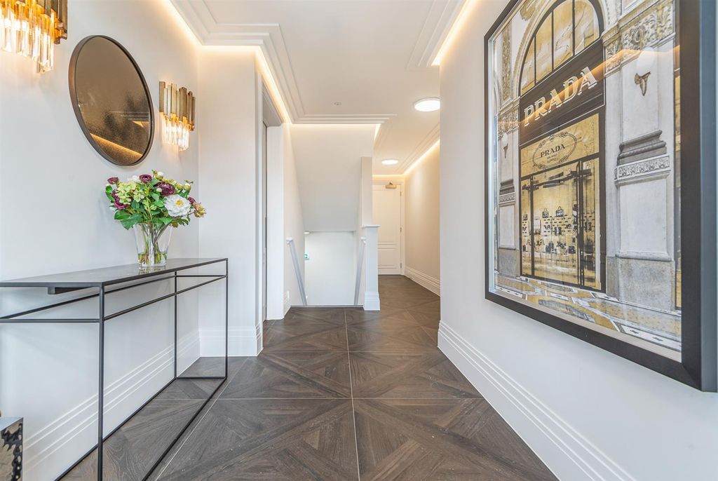 Property photo 3 of 16 007.Jpg