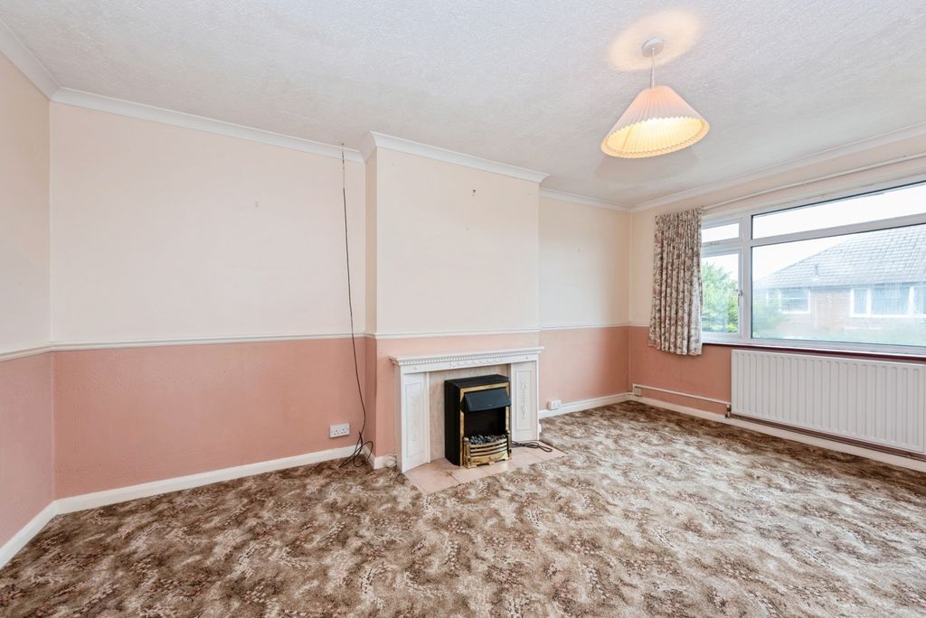 Property photo 3 of 12 Pbox-Img.Jpg