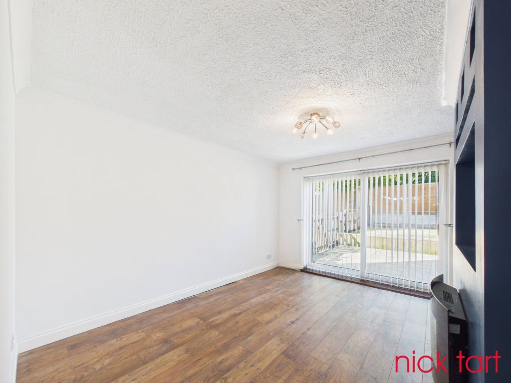 Property photo 2 of 12 Photo 1