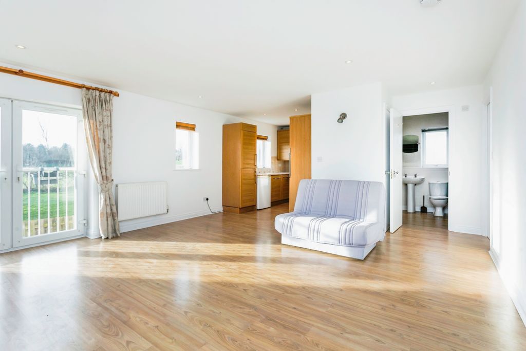 Property photo 2 of 12 Photography