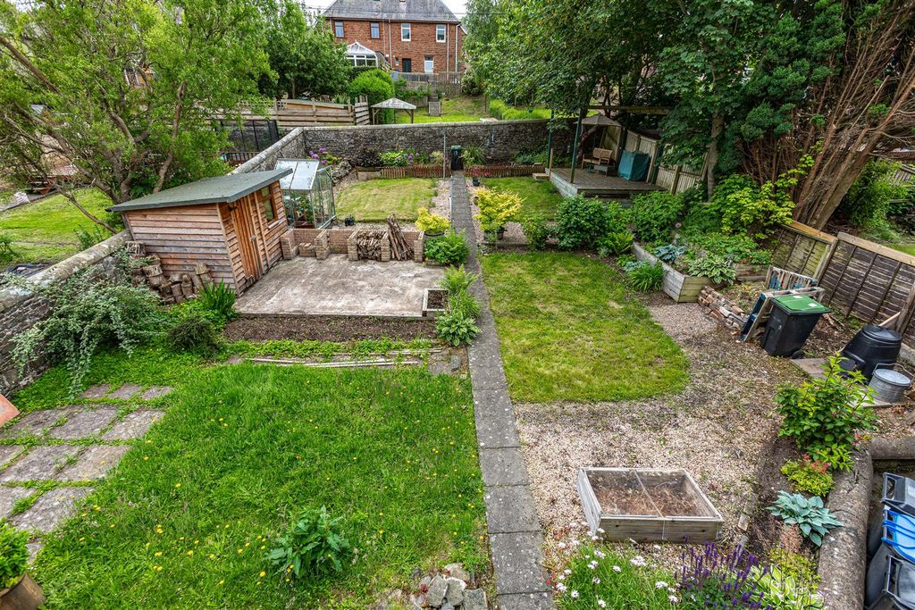 Property photo 2 of 21 55 Meigle Street Galashiels 46.Jpg