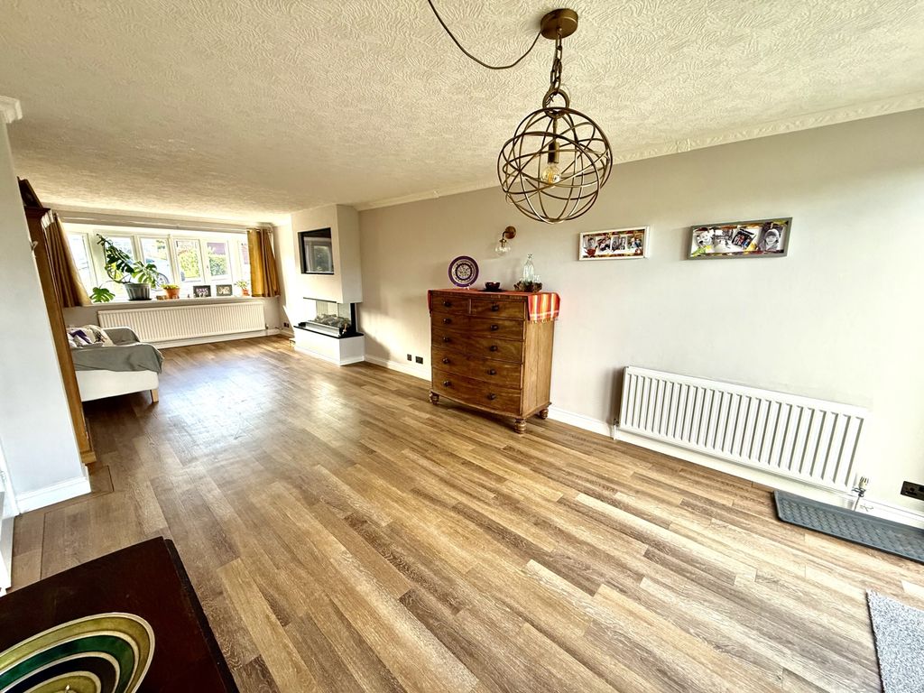 Property photo 2 of 25 Img_0523