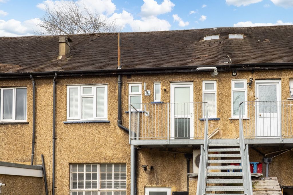 Property photo 3 of 15 Picture No. 03