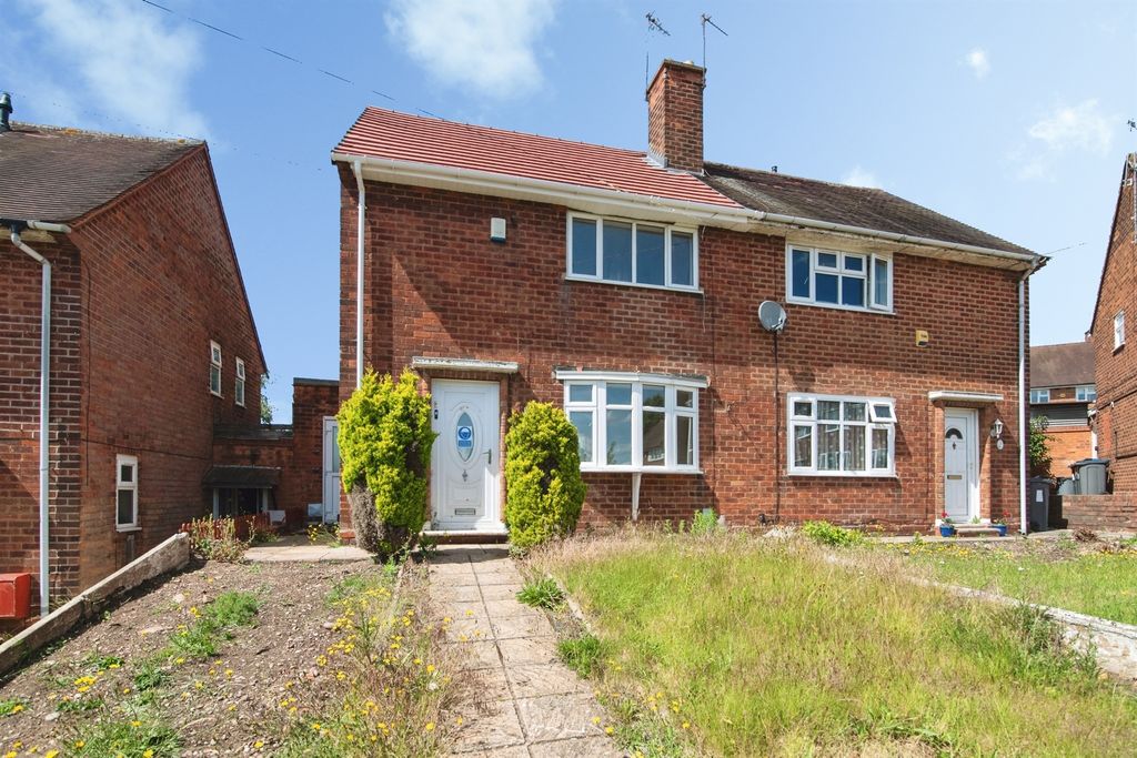 Property photo 1 of 11