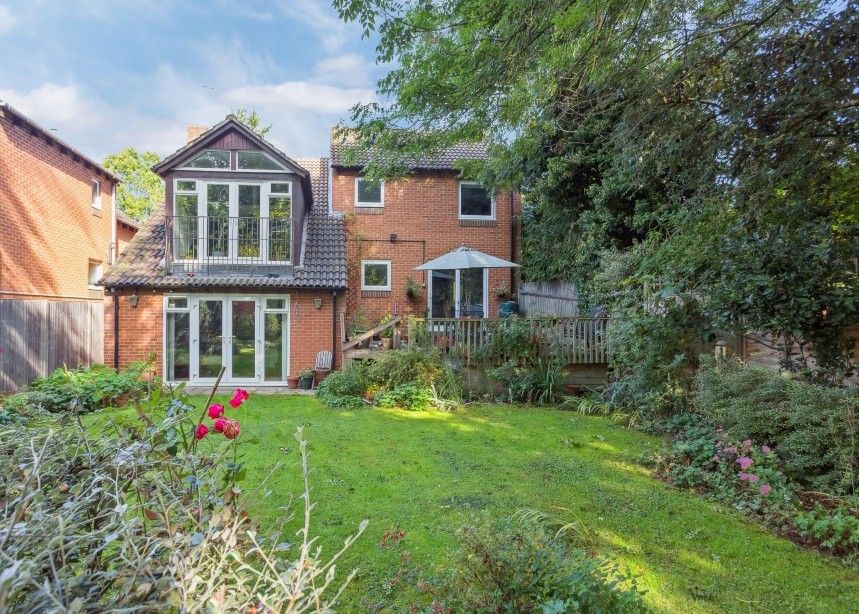 Property photo 2 of 16