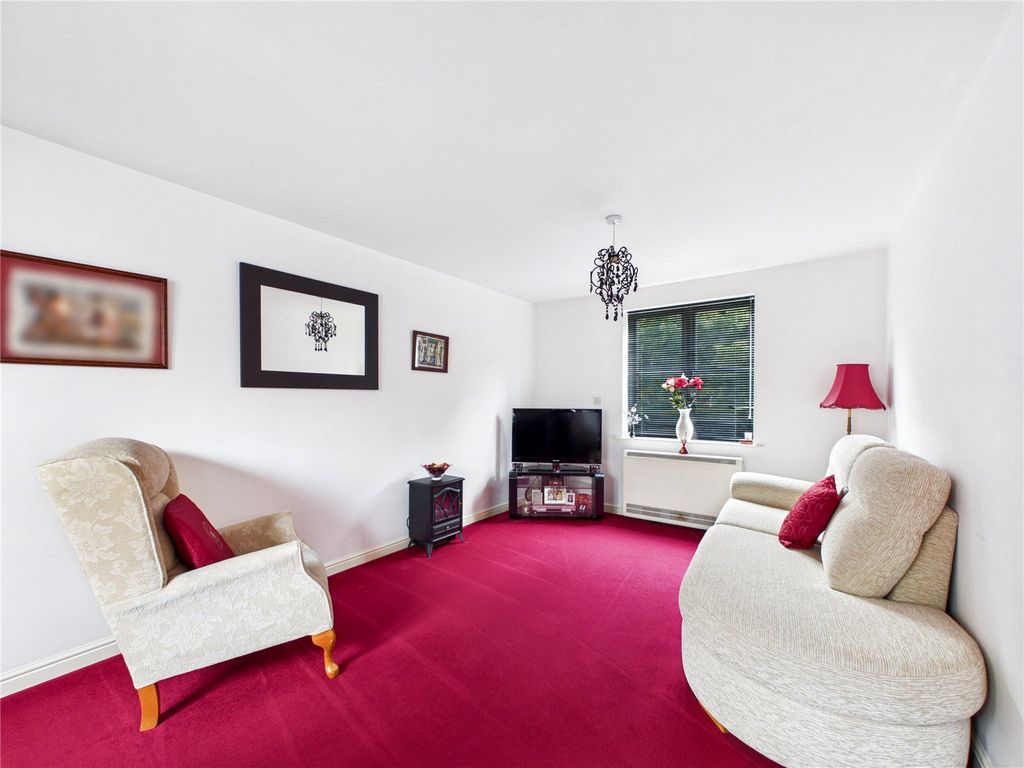 Property photo 3 of 9 Picture No. 04