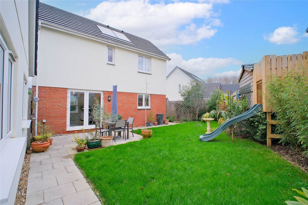 Property photo 2 of 22 Picture No. 43