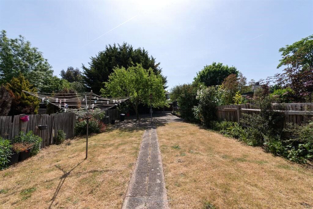 Property photo 2 of 21 Picture No. 03