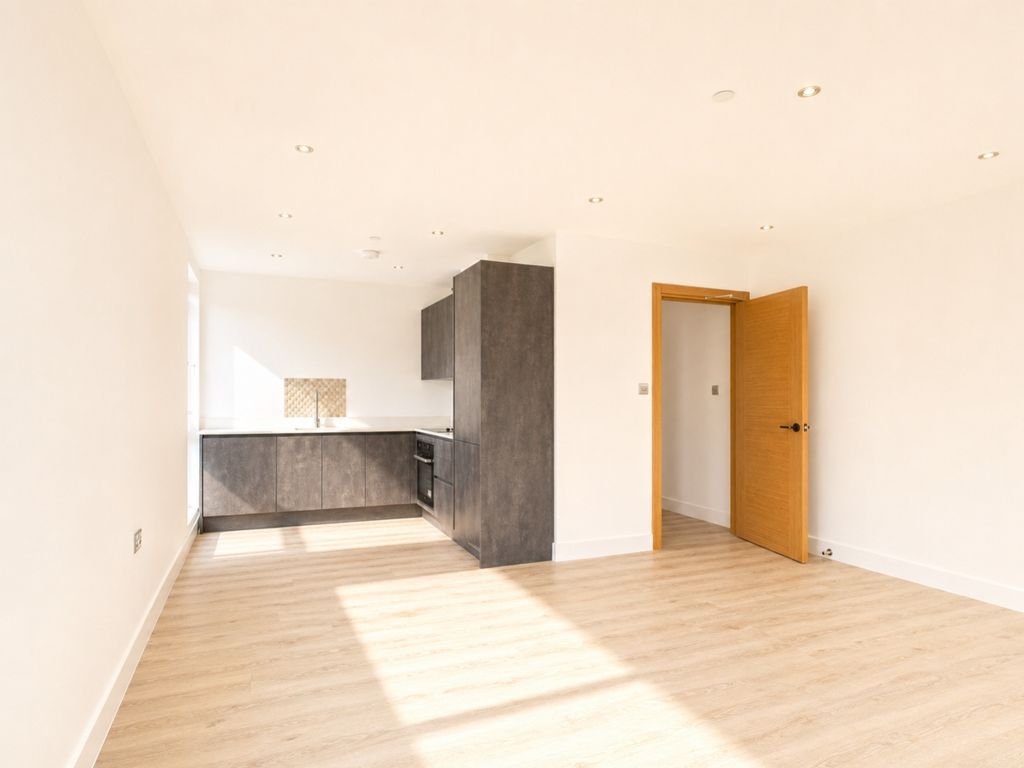 Property photo 2 of 7 Kitchen Reception Room