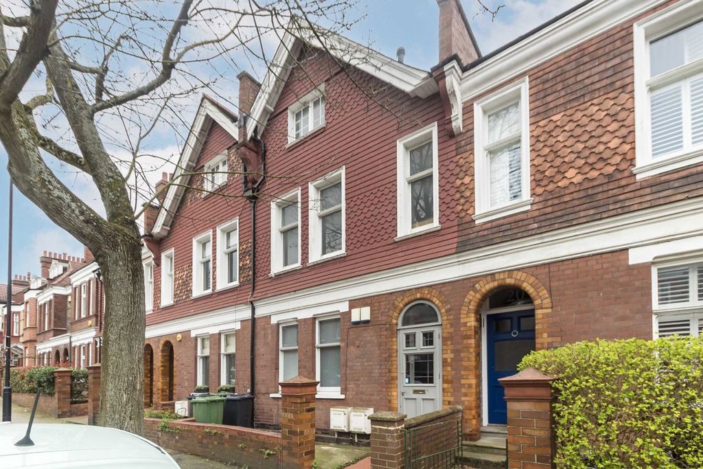 Property photo 1 of 7