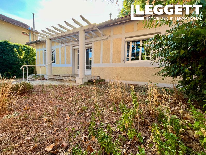 Property photo 2 of 10