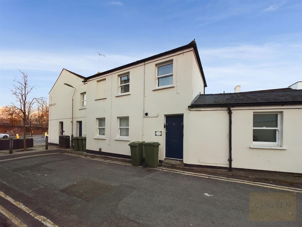 Property photo 1 of 9 Cam01118G0-Pr0190-Still009.Jpg