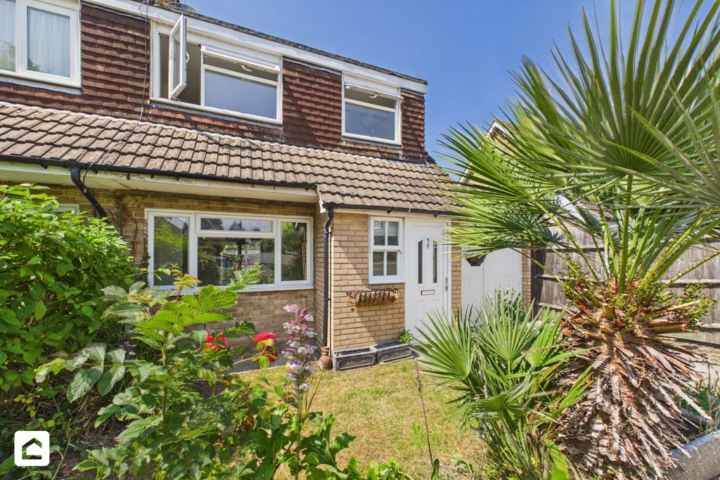 Property photo 1 of 24 Cam04580G0-Pr0042-Still003