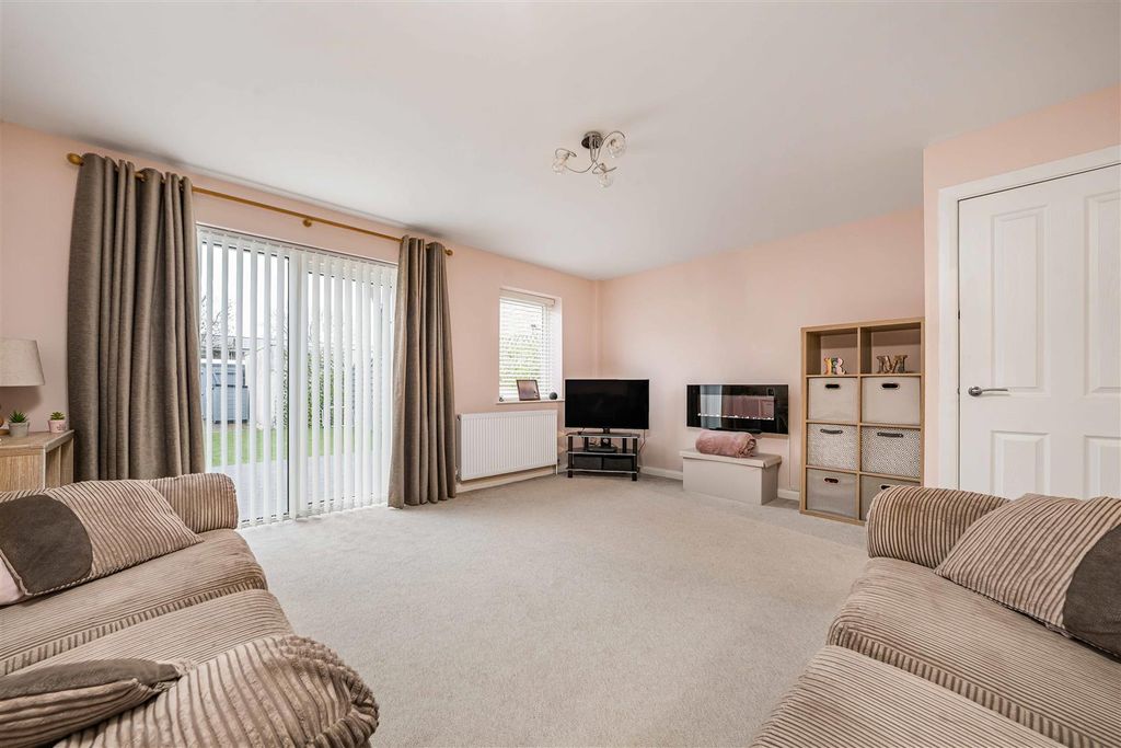 Property photo 2 of 21 Photo Jan 19 2026, 12 15 48 Pm.Jpg