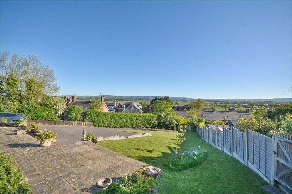 Property photo 2 of 18 Picture No. 67