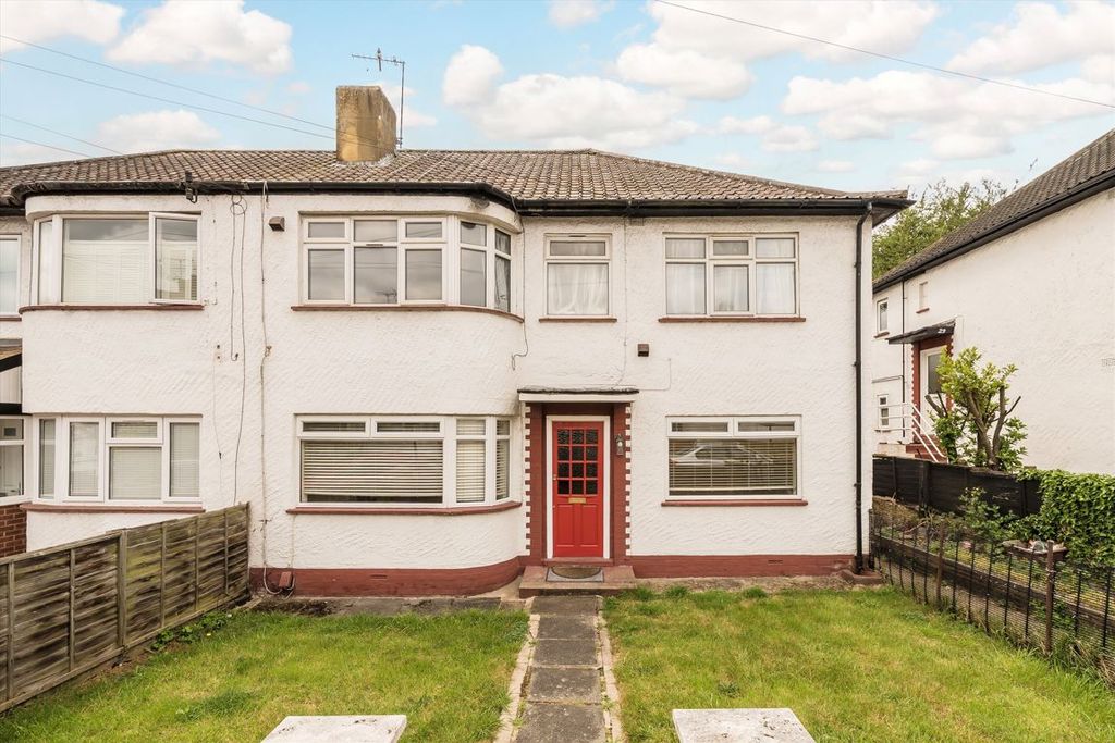 Property photo 1 of 6