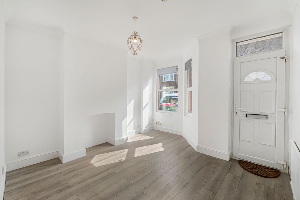 Property photo 2 of 15 Living Room