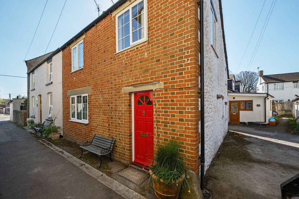 Property photo 1 of 21 127586821