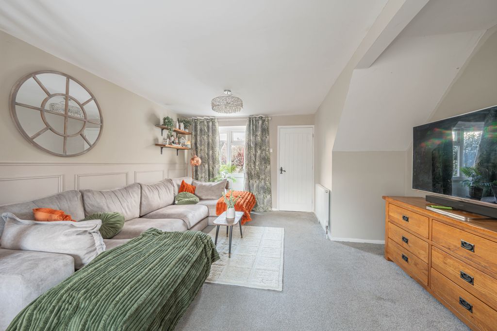 Property photo 3 of 14 Dsc_4086-Hdr