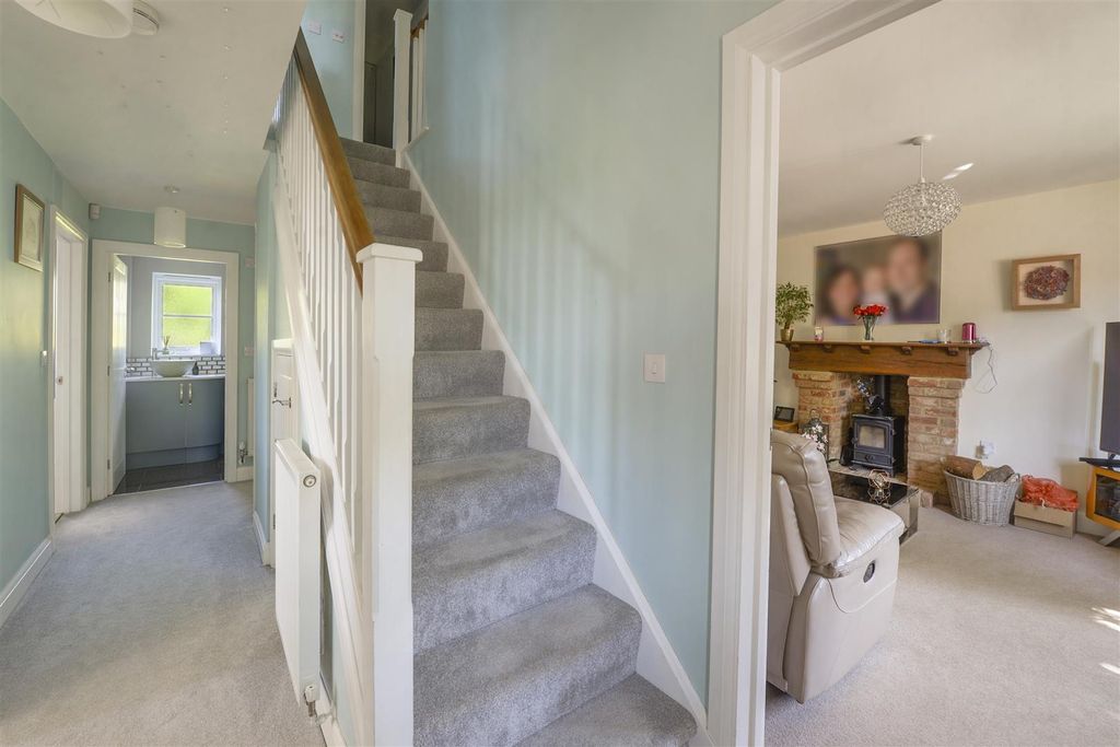 Property photo 2 of 27 232Abull02.Jpg
