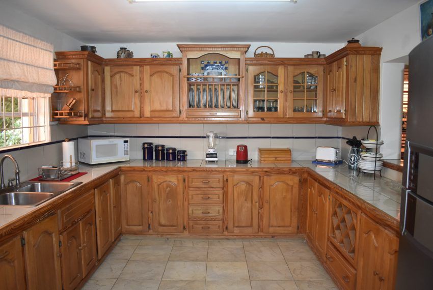 Property photo 3 of 22