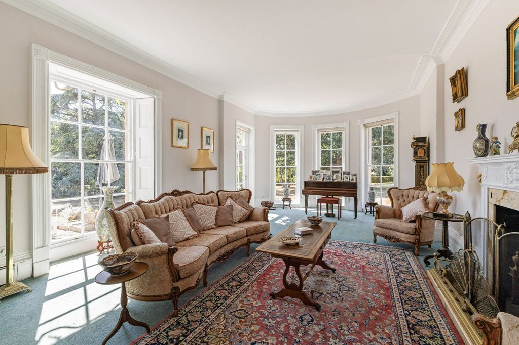 Property photo 3 of 29 Drawing Room