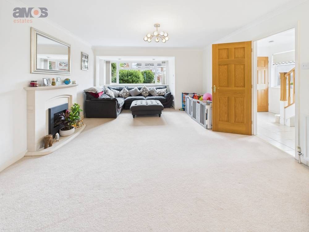 Property photo 2 of 25 4392732