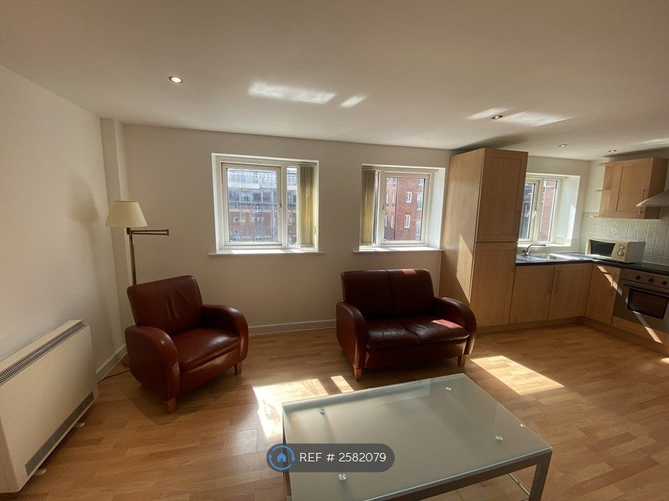 Property photo 2 of 8