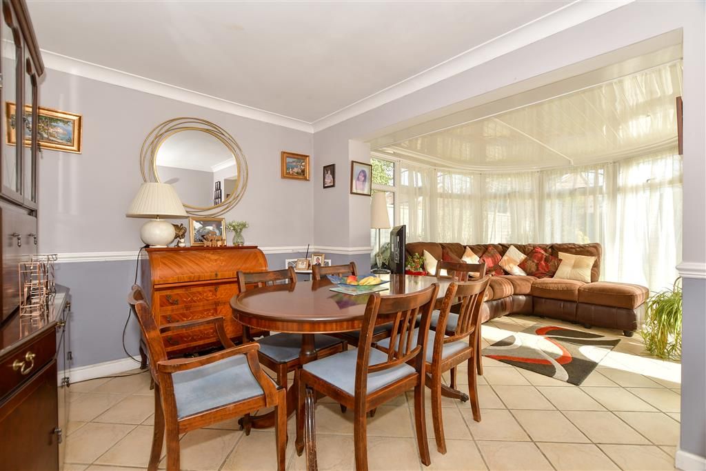 Property photo 1 of 12 Dining Area