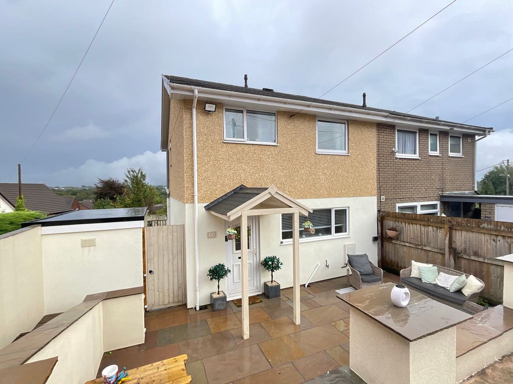 Property photo 1 of 25
