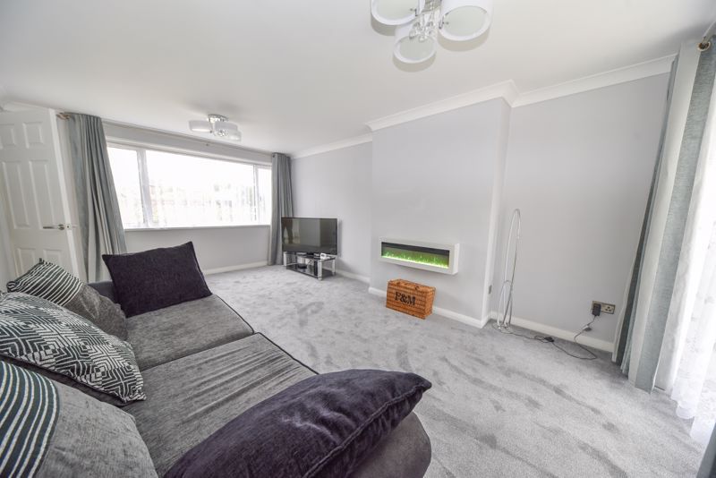 Property photo 3 of 17 Photo 3