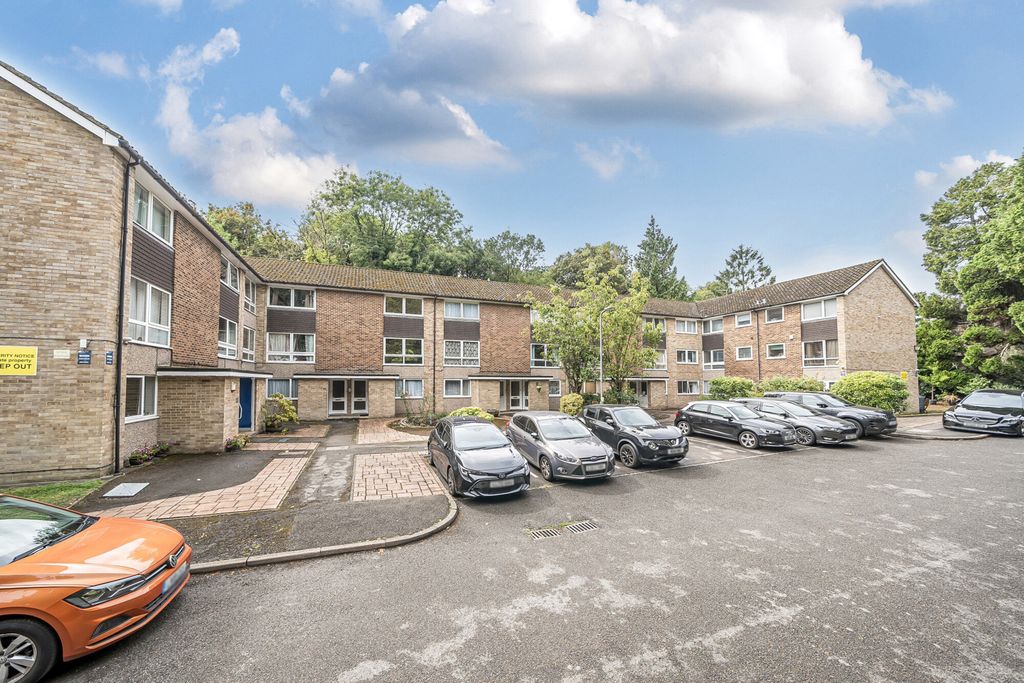 Property photo 1 of 21 1346841-3-68B1980...