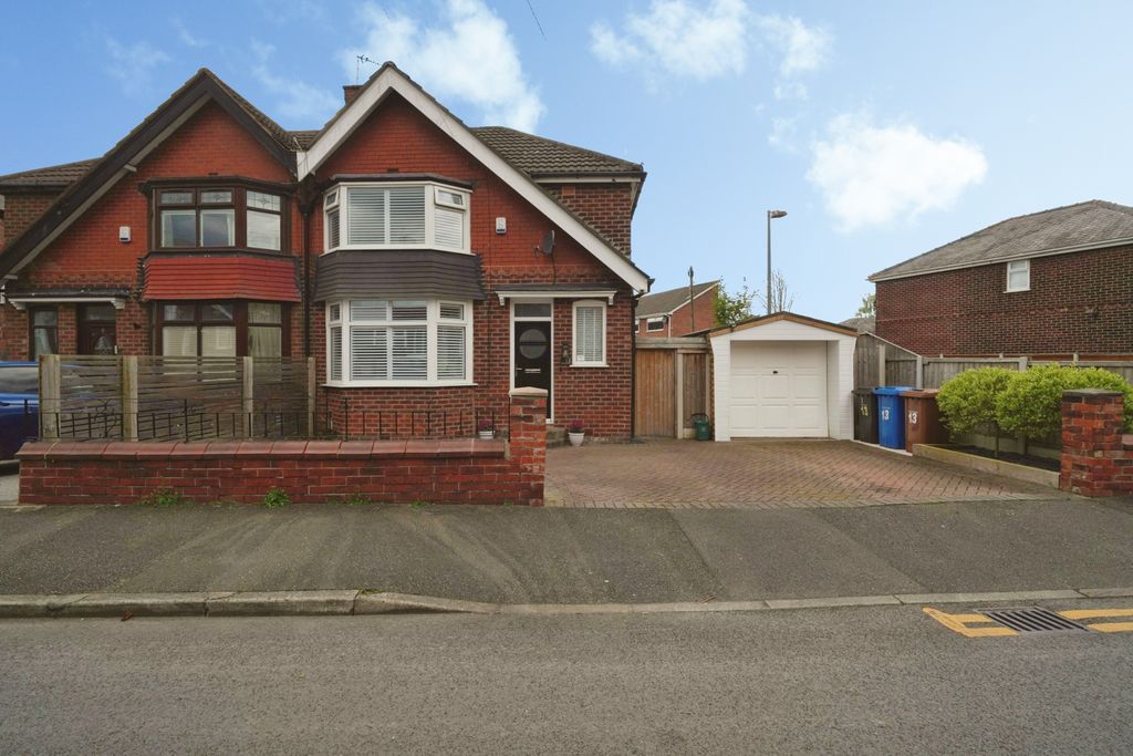 Property photo 1 of 26 Front