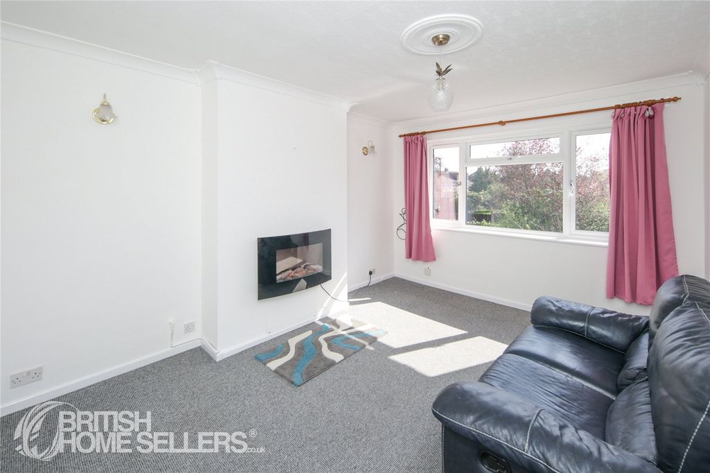 Property photo 2 of 14 Picture No. 13