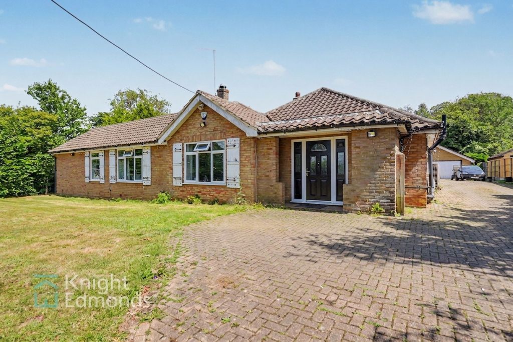 Property photo 1 of 28