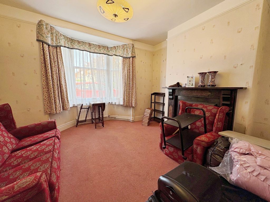 Property photo 3 of 22 d577Eec4-6